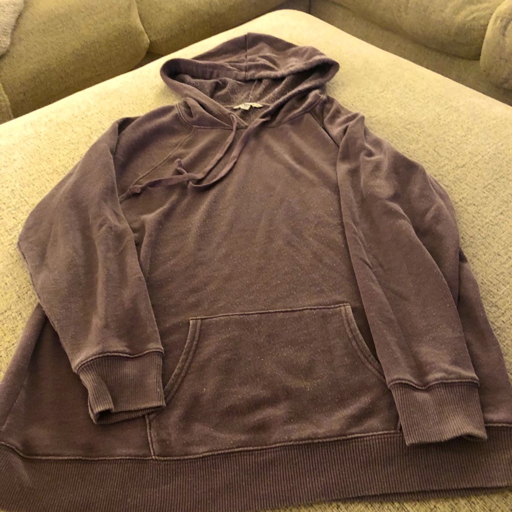 Arie lavender pullover hoodie